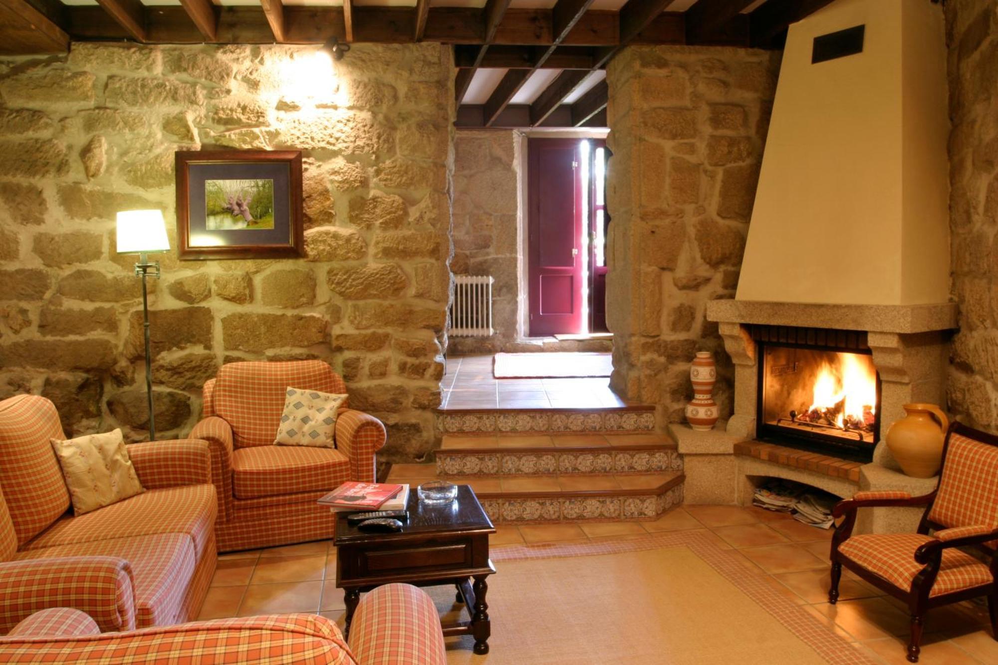 Hotel O Portelo Rural Альяріс Екстер'єр фото